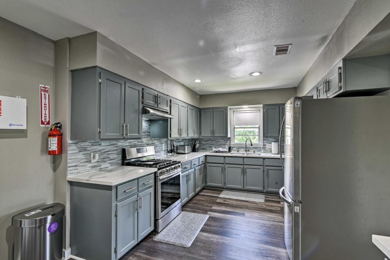 Spacious And Modern Family Duplex In Galveston! Exterior foto